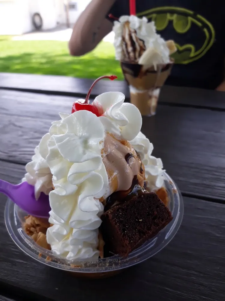 Brownie Sundae