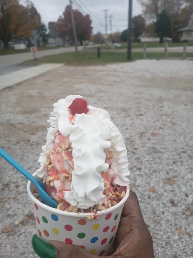 Strawberry Sundae